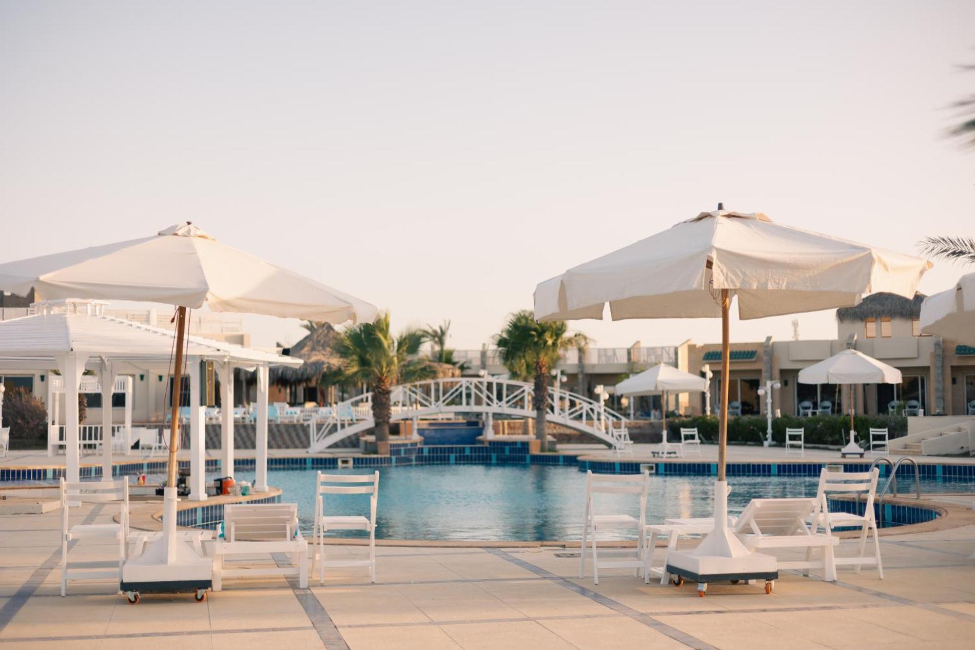 Grand Waha Resort Mersa Matruh Exterior photo