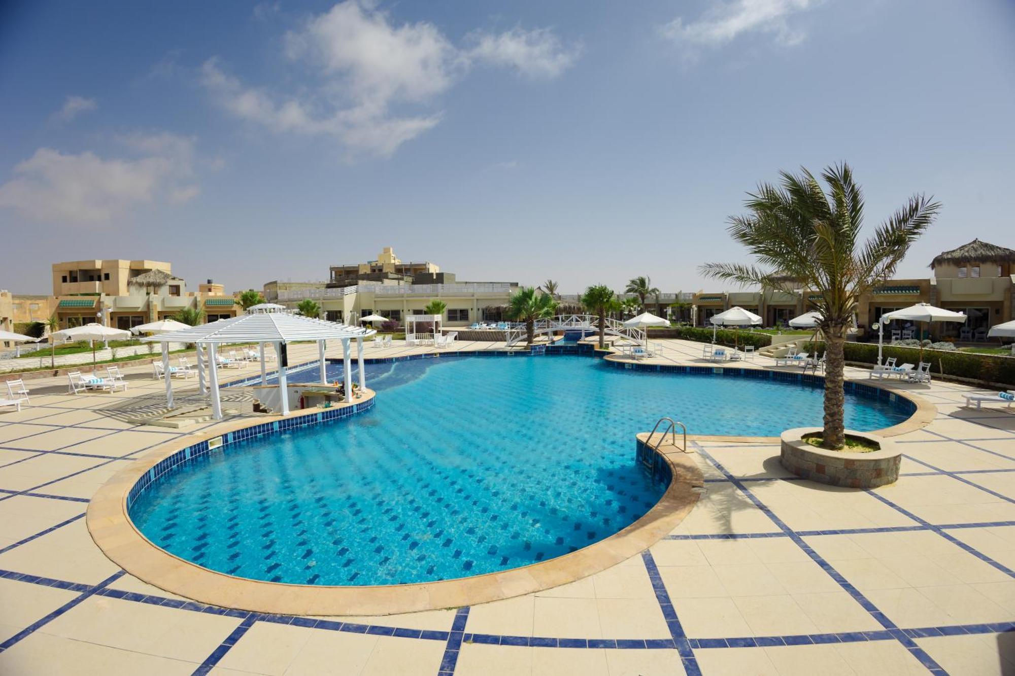 Grand Waha Resort Mersa Matruh Exterior photo